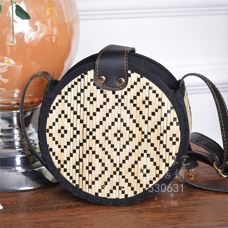 Bamboo woven beach shoulder messenger small round bag