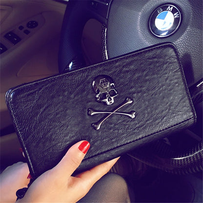 Cartera blanda con calaveras para mujer