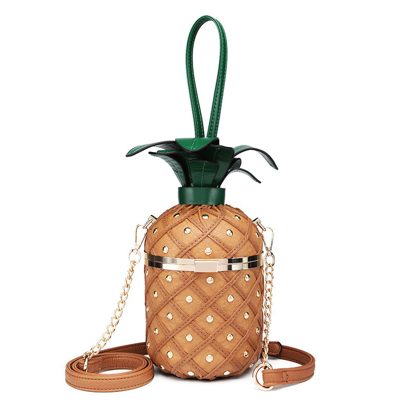 Sac à main avec chaîne en forme d'ananas