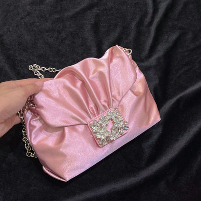 Bolso de mano pequeño cuadrado de seda arrugada con diseño de diamantes para banquetes