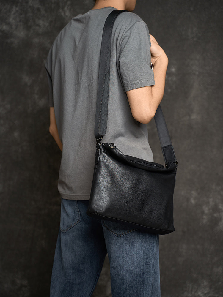 Sac à bandoulière simple en cuir de vache avec couche de tête en cuir de vache pour hommes