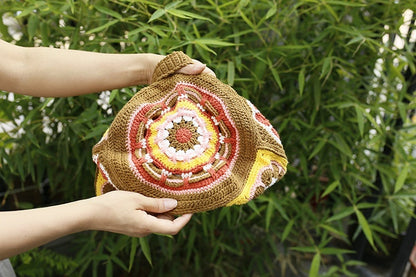 Girl's Grandmother Plaid Ethnic Style Handmade Woven Bucket Bag