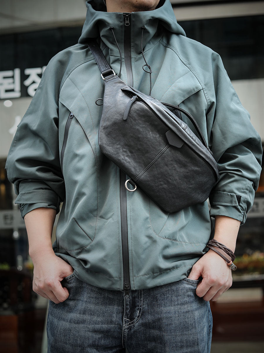 Leather Chest Bag Leather Men's Angled Shoulders