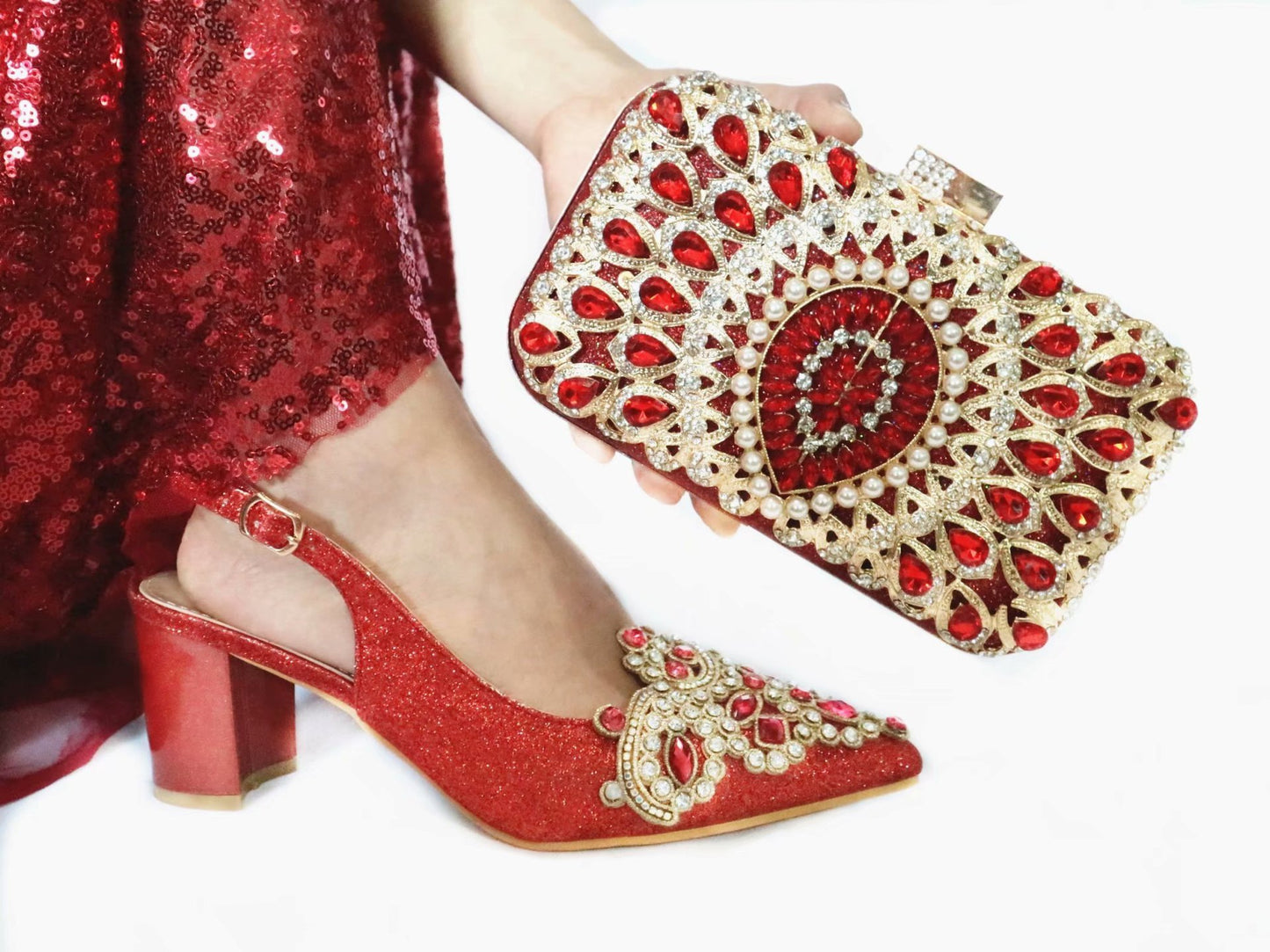 French Toe Shoes With A Stone Bag Designed By Women