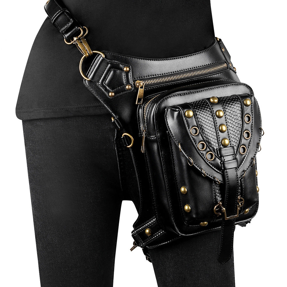 Un bolso bandolera retro steampunk para mujer