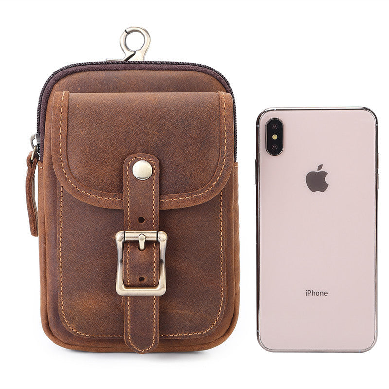 Le sac banane en cuir pour homme peut porter une ceinture en biais sur le sac pour téléphone portable