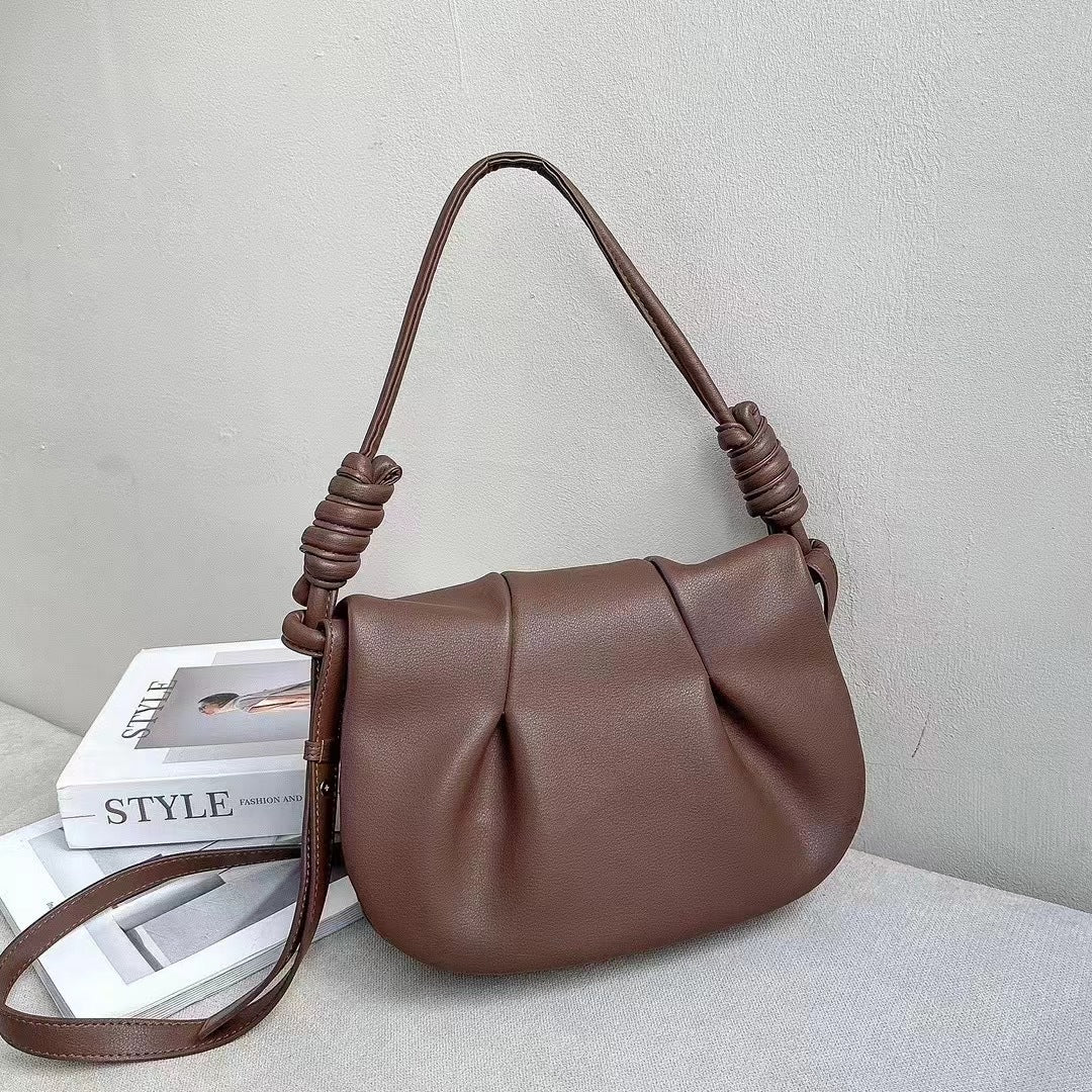 Petit sac bandoulière en cuir souple