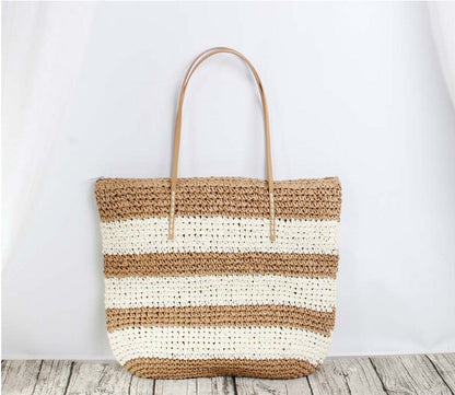 Sac en paille à rayures pour femmes avec contraste de couleurs tendance