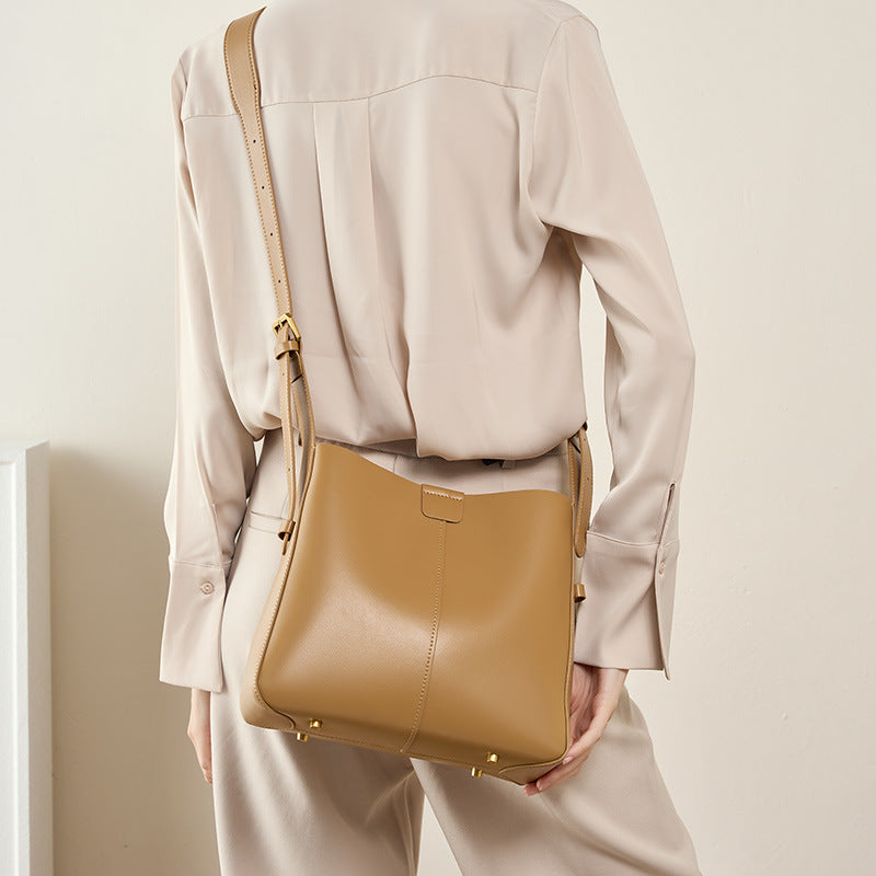 New Spring Bucket Bag Soft Leather