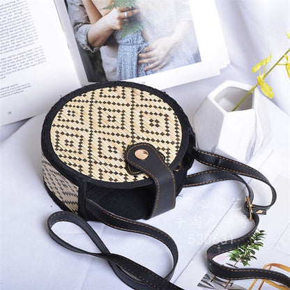 Bamboo woven beach shoulder messenger small round bag