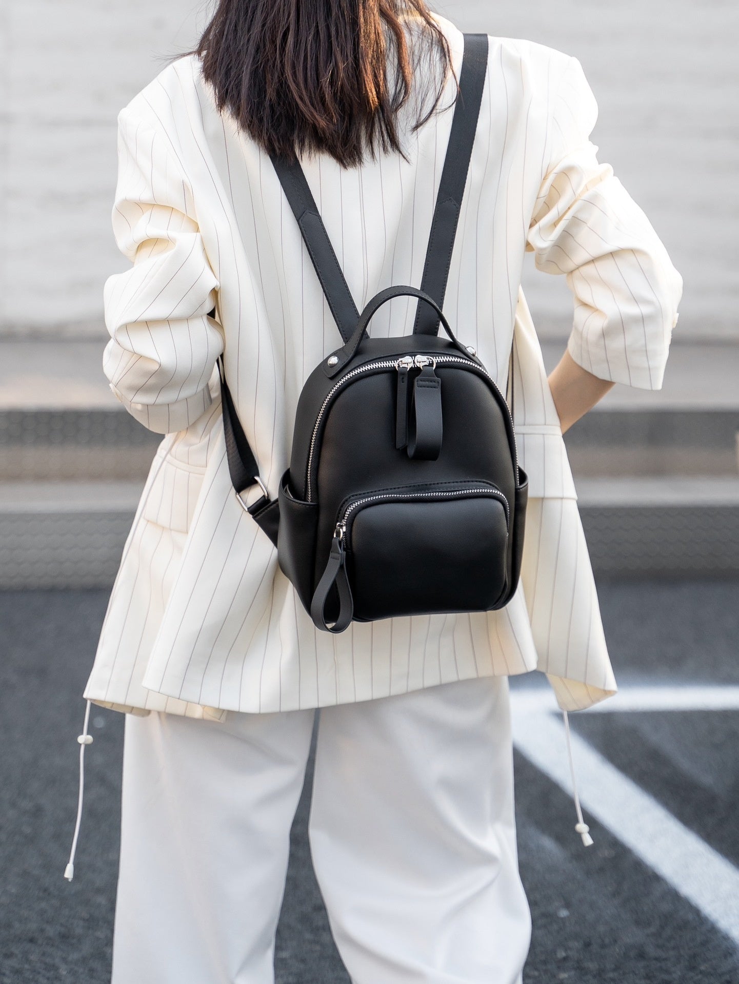 Sac à dos rétro simple en cuir véritable pour femme, patchwork de couleurs contrastées, léger et souple