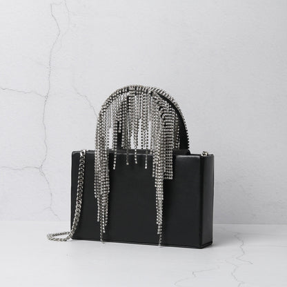 Sac à bandoulière à pompon en strass pour femme