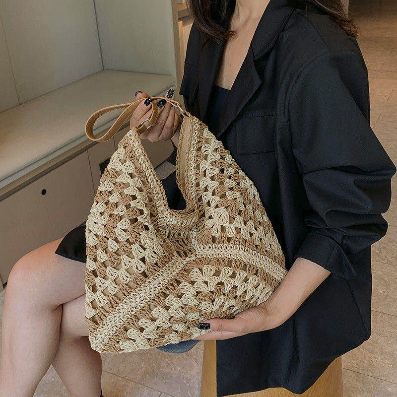 Sac à bandoulière en paille tissé à la main pour femme, couleur contrastée creuse