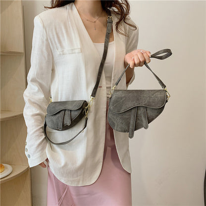 Double-shoulder Strap Underarm Bag High Sense