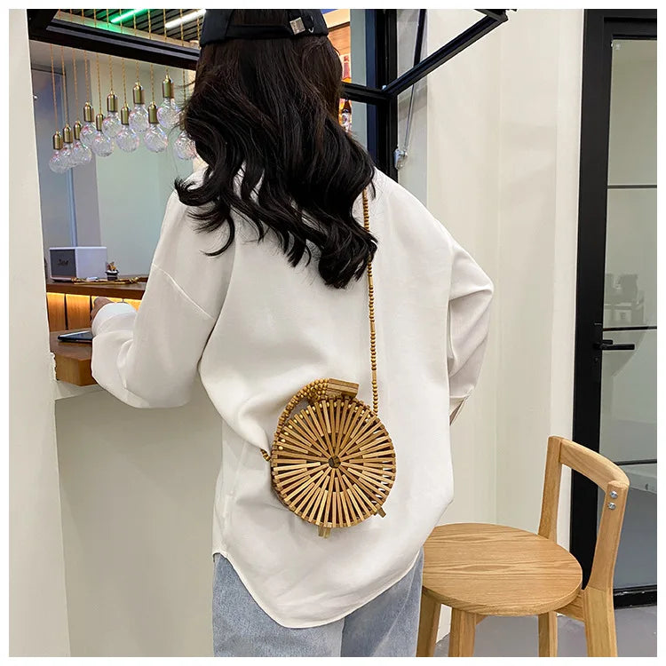 Fashion Round Beading Wooden Women Shoulder Crossbody Bags Rattan Handbags Bamboo Woven Summer Beach Straw Bag Small Bali Purses