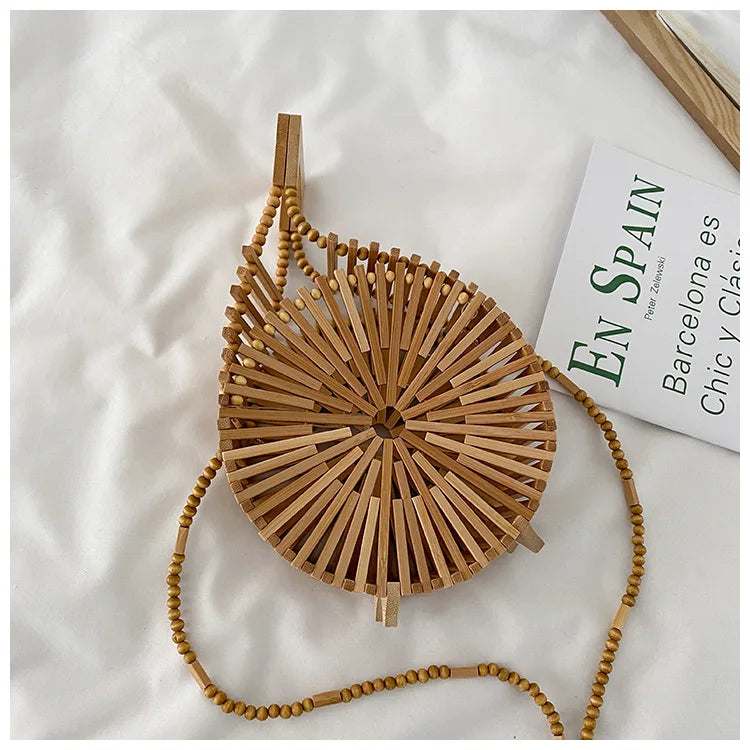 Fashion Round Beading Wooden Women Shoulder Crossbody Bags Rattan Handbags Bamboo Woven Summer Beach Straw Bag Small Bali Purses