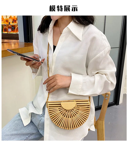 Bolso bandolera de madera con forma de media luna para mujer, de moda, tejido de bambú, para playa, de verano, de paja, pequeño bolso de ratán para teléfono