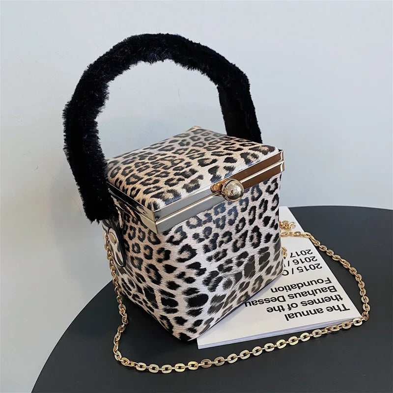 Mini Box Tote bag 2021 Fashion New High Quality PU Leather Women's Designer Handbag Contrast color Chain Shoulder Messenger Bag