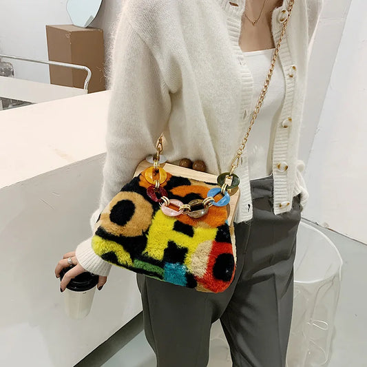 Bolso de mensajero de felpa con clip de madera, bolso de noche, cadena acrílica de moda, bolso de lujo para mujer, bolso de fiesta para banquete, bolso de hombro