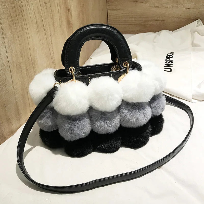 Sac fourre-tout de luxe en fausse fourrure pour femme, joli sac à main de créateur, sac à bandoulière avec boule de poils, nouvelle collection hiver