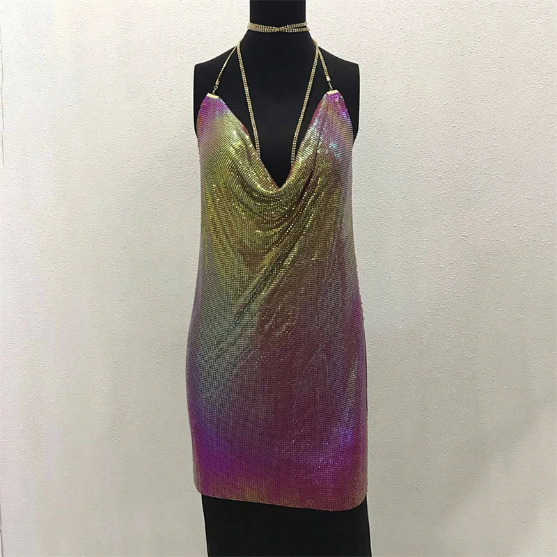 Vestido de mujer con brillantes diamantes de imitación y cadena de metal con cuello halter 2020, nuevo conjunto de 2 piezas para fiesta en discoteca, sin espalda y con abertura en la cadera, venta al por mayor y barato