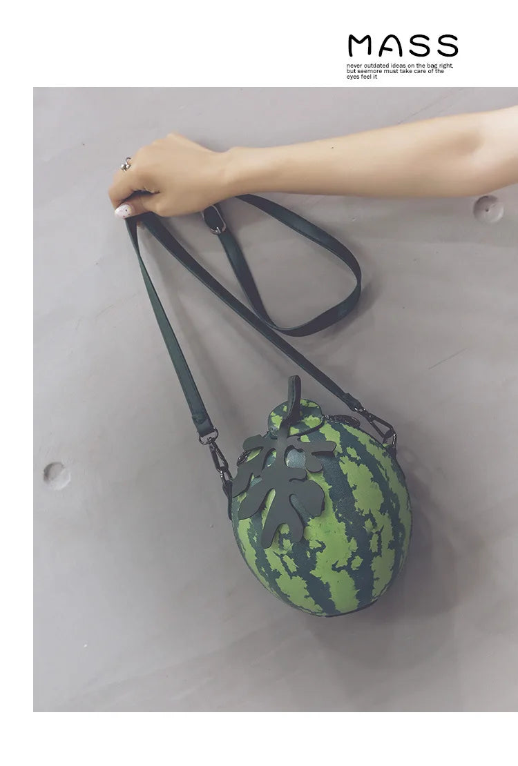 Nouveau sac à bandoulière pour femme en forme de pastèque, joli sac messager à bandoulière avec chaîne en forme de fruit mignon