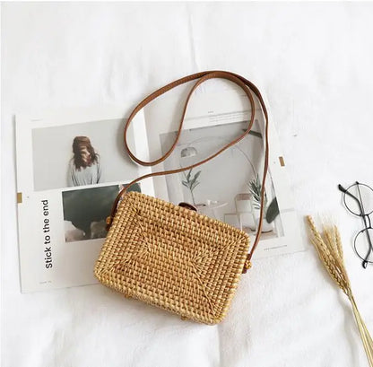 Summer Straw Bags Small Women Rattan Bag Handmade Woven Beach Women's Crossbody Bags Bohemia Hollow Out Handbag Bali Box bols