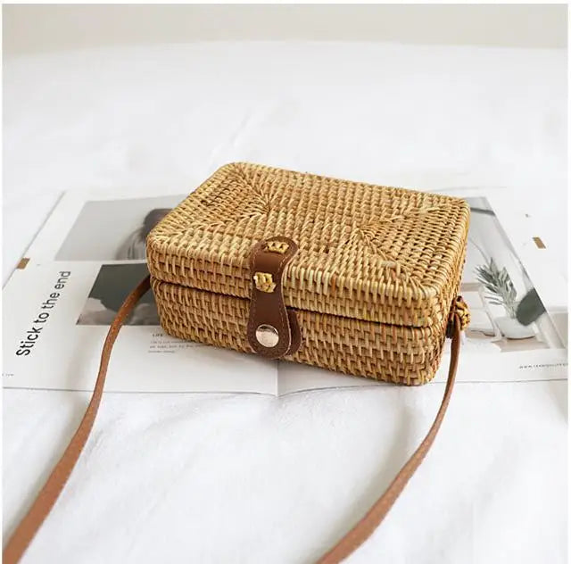 Summer Straw Bags Small Women Rattan Bag Handmade Woven Beach Women's Crossbody Bags Bohemia Hollow Out Handbag Bali Box bols