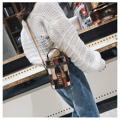 Bolso de cubo para mujer, de alta calidad, de piel sintética, con cadena, bolso de hombro con remaches de diseñador, bolso para teléfono móvil para mujer