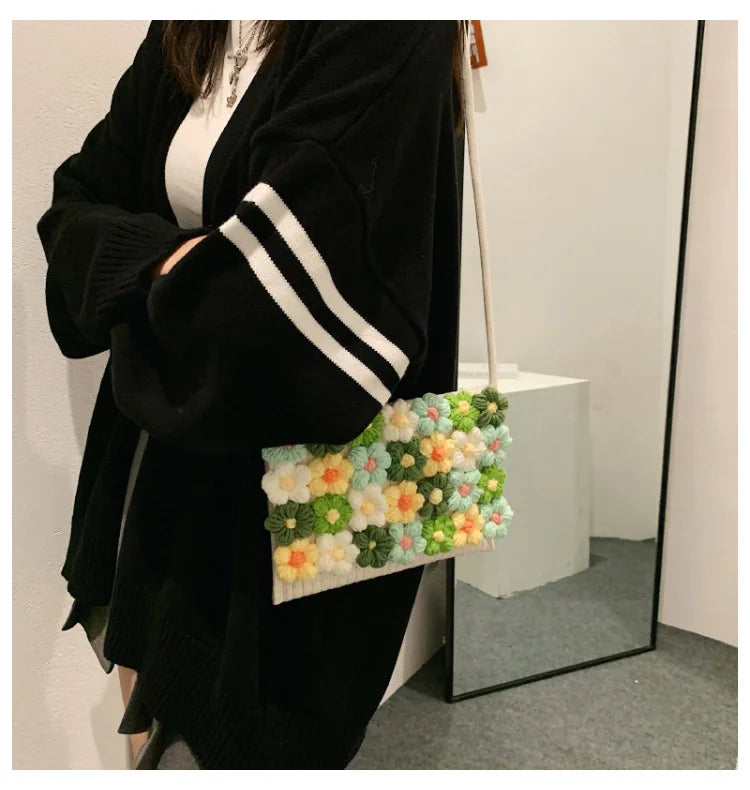 Bolsos de punto de moda Bolso de mano con flores para mujer Nuevo bolso de mensajero de un solo hombro cosido fresco