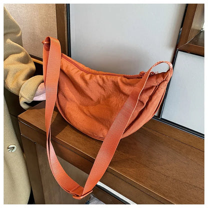 Sac à bandoulière Hobos en nylon décontracté pour femmes, sacs à bandoulière de créateur, fourre-tout de grande capacité, sac de voyage pour dames, sacs à main pour femmes 2023