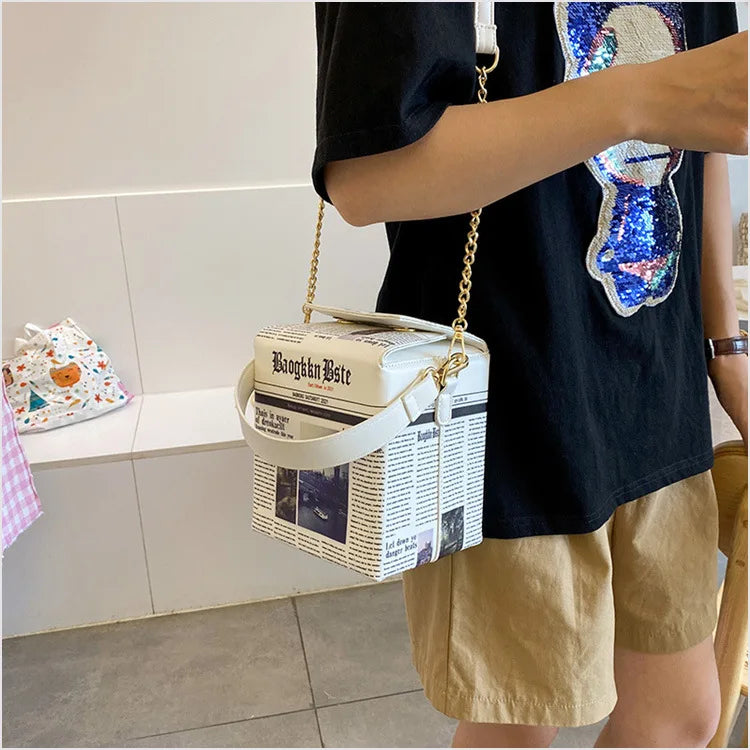 Bolso de hombro con grafiti, estampado de letras de periódico, cadena, bolso cruzado de moda para mujer, bolso de mano de diseñador, bonito bolso tipo cartera