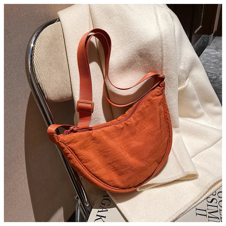 Sac à bandoulière Hobos en nylon décontracté pour femmes, sacs à bandoulière de créateur, fourre-tout de grande capacité, sac de voyage pour dames, sacs à main pour femmes 2023