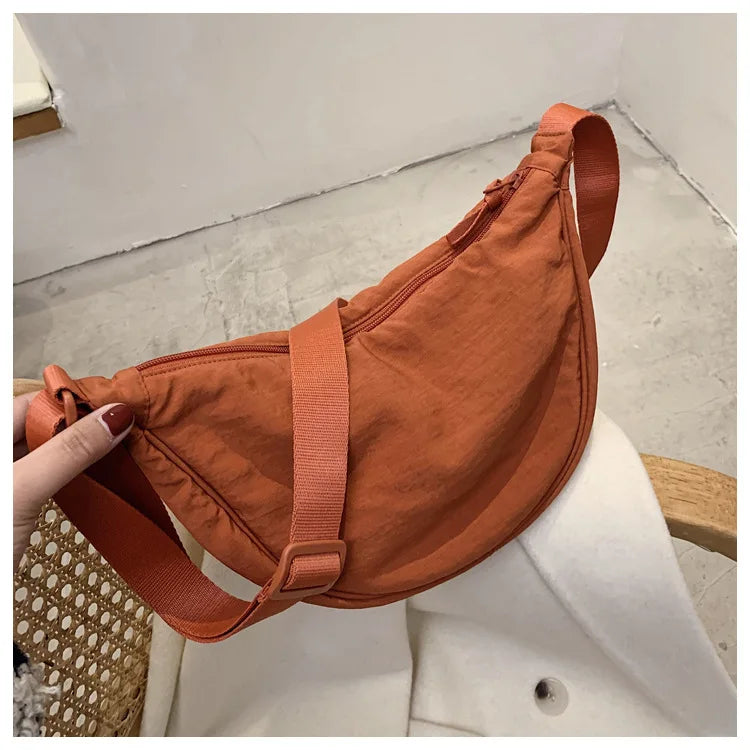 Sac à bandoulière Hobos en nylon décontracté pour femmes, sacs à bandoulière de créateur, fourre-tout de grande capacité, sac de voyage pour dames, sacs à main pour femmes 2023