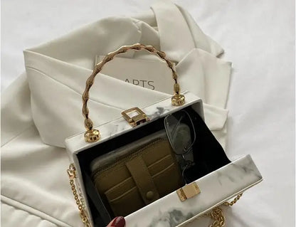 Bolso de hombro tipo caja de acrílico para mujer, bolso de cadena con estampado de mármol a la moda, bolso de mano de noche con borlas metálicas para mujer