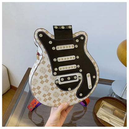 Sac de guitare 2024 Nouveau sac à bandoulière à rivets de mode coréenne Sac à dos populaire pour femmes Instagram