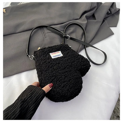 Bolso de hombro pequeño con forma de guante de moda, bolso de mano de felpa para mujer, bolso de diseñador de marca, lindo bolso cruzado para mujer, monedero, novedad de 2024