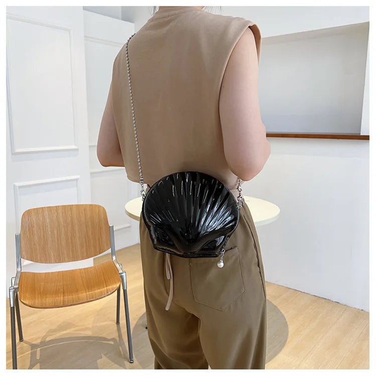 Bolso de verano para mujer, pequeño bolso con lentejuelas y forma de concha, bolso de cadena para mujer, pequeño bolso de hombro con lentejuelas a la moda, bonito bolso cruzado para niña