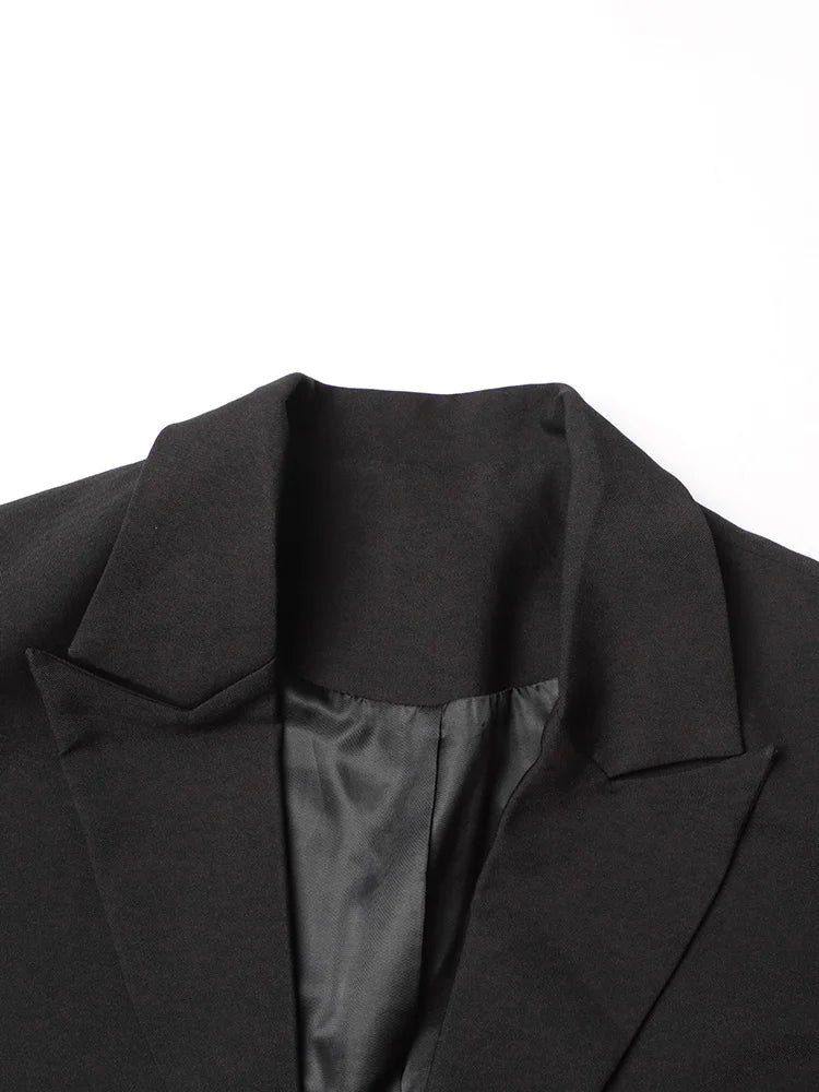 DEAT Fashion Blazer pour femme avec boucle en métal crantée et décoration à la taille, rétraction ample à simple boutonnage, nouvelle tendance automne 2024 7AB1058