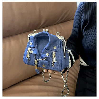 Bolso de hombro pequeño para mujer, bonito bolso cruzado con forma de ropa para niñas, bolso de cadena con remaches a la moda para niñas, bolso de mujer