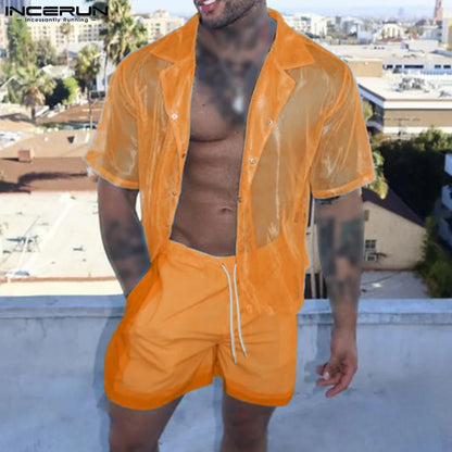 2024 Hommes Chemise Couleur Unie Maille Transparent Revers Manches Courtes Streetwear Hommes Vêtements Été Vacances Chemises Décontractées INCERUN