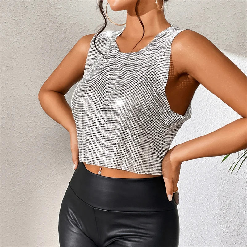 Camiseta sin mangas con cuello halter y lentejuelas de malla de diamantes brillantes para mujer, blusas de verano con espalda abierta de metal y diamantes de imitación, envío directo, blusas sin espalda para mujer