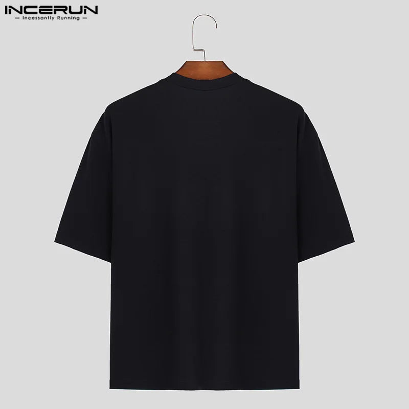 Mode Loisirs Style Hauts INCERUN Hommes Épissage Sac À Dos Boucle Conception T-shirts Beau Mâle Manches Courtes Camiseta S-5XL 2024