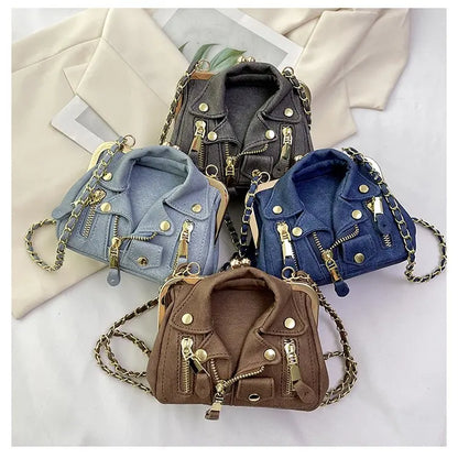 Bolso de hombro pequeño para mujer, bonito bolso cruzado con forma de ropa para niñas, bolso de cadena con remaches a la moda para niñas, bolso de mujer