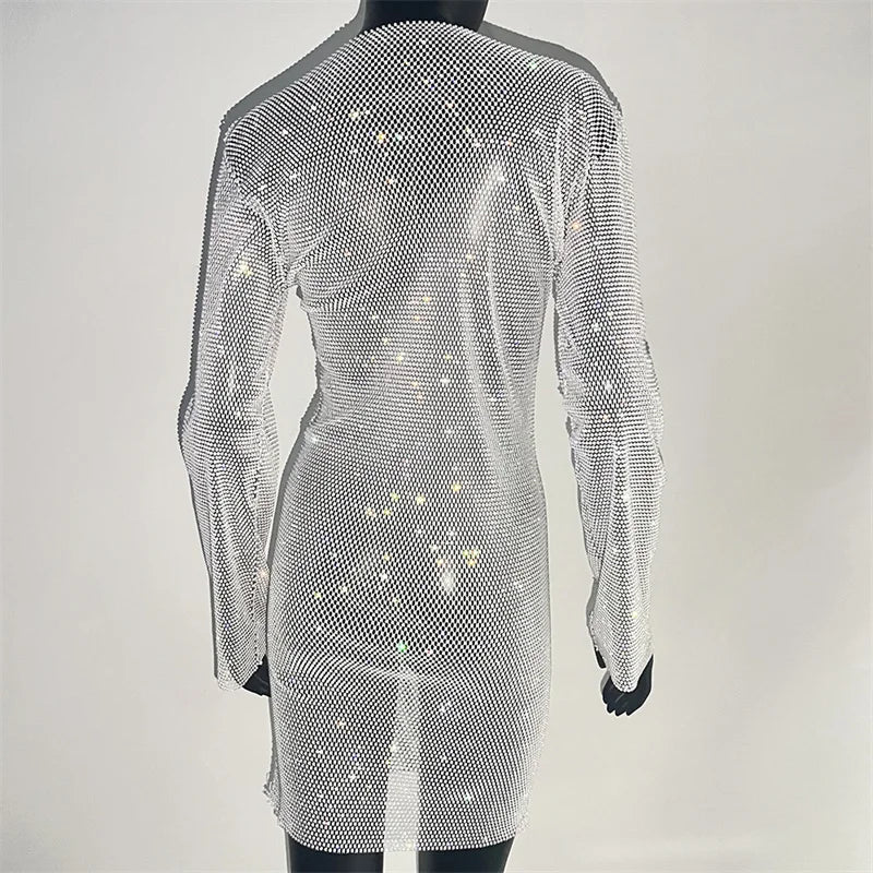 Robe en maille faite à la main avec strass et cristaux, manches longues, moulante, mini, ajourée, col rond, robes de soirée à paillettes pour femmes