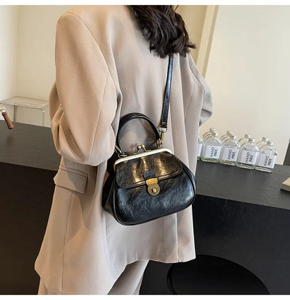 Bolso de mano con clip para mujer, bolso bandolera de cuero, bolso cruzado japonés, bolso con asa superior de color sólido, bolso de cena 2024 バッグ