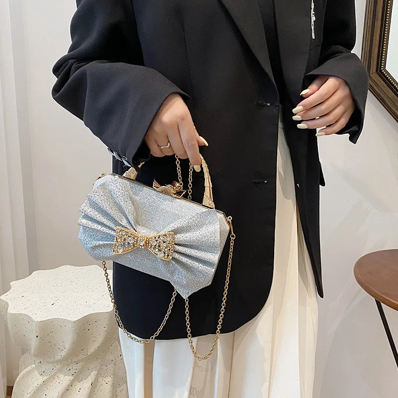 Sac à bandoulière pour femme, pochette à nœud de couleur dorée, sac de soirée, petit sac à bandoulière carré à chaîne