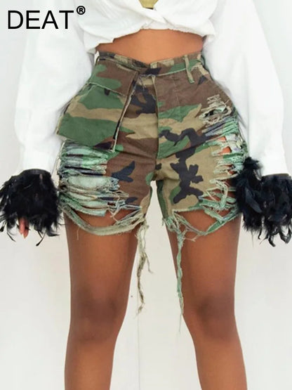 DEAT Fashion Short en jean pour femme taille haute ample droit camouflage glands creux court jean printemps 2024 nouveau 17A5933