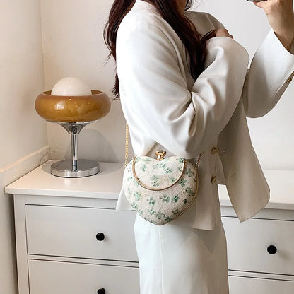 High-quality texture summer ladies lace handbag 2022 new fashion chain wild flowers love one-shoulder messenger bag