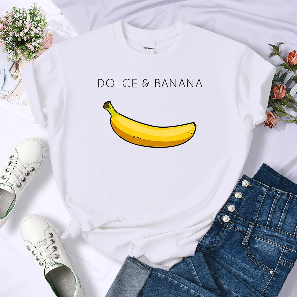 Camisetas estampadas de anime Dolce Banana, camisetas creativas y transpirables para mujer, camisetas de moda con cuello redondo, camisetas de marca de dibujos animados para mujer